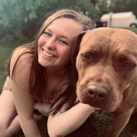 Meet your Posher, Josalyn - Picture 1 of 1